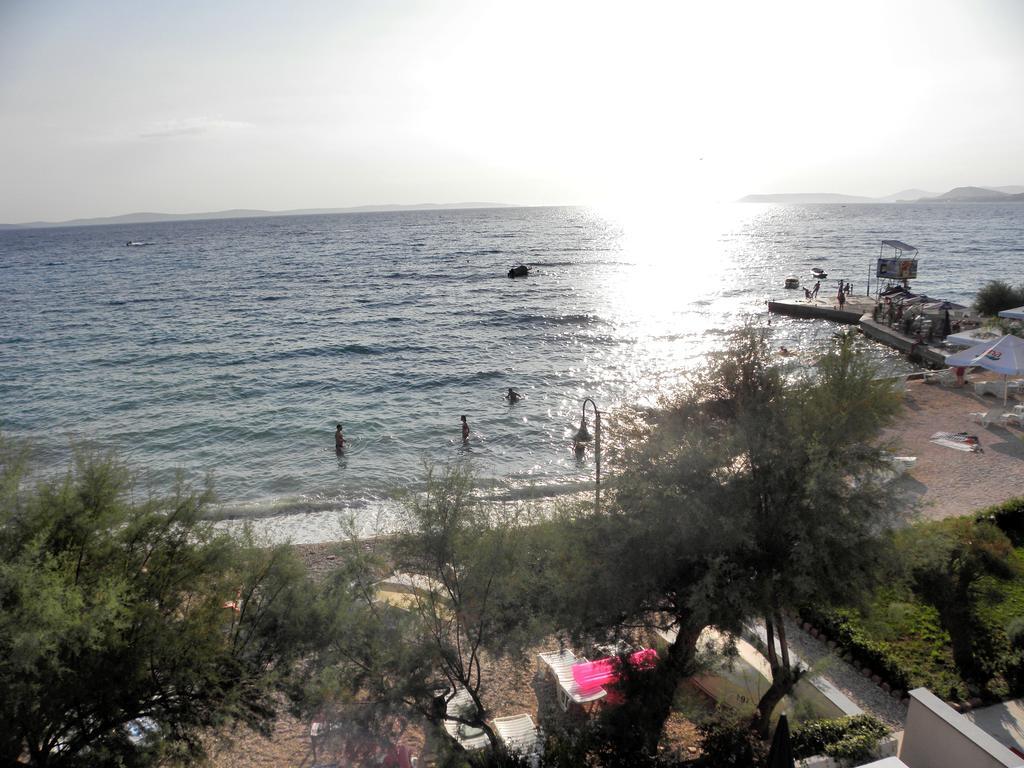 Beach Guesthouse Mediteran Podstrana Quarto foto