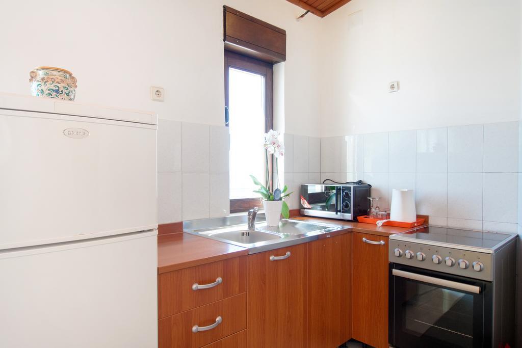 Beach Guesthouse Mediteran Podstrana Quarto foto